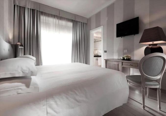 c-hotels Ambasciatori Firenze Esterno foto
