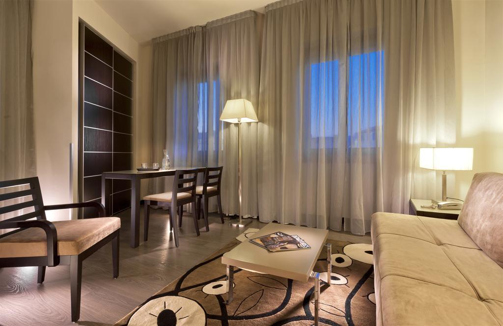 c-hotels Ambasciatori Firenze Esterno foto